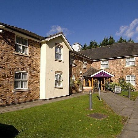 Premier Inn Premier Inn Wrexham North Exterior foto